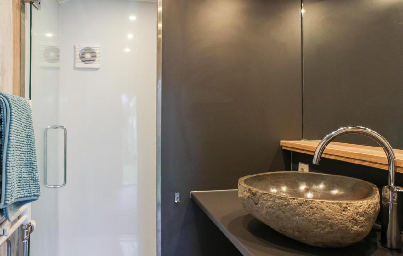 2 Bedroom Nice Home In Bornerbroek Weleveld Luaran gambar